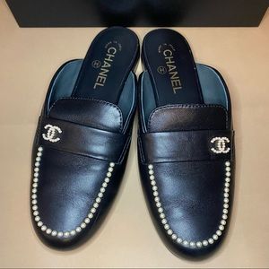 Chanel 2020 Interlocking CC Logo Mules